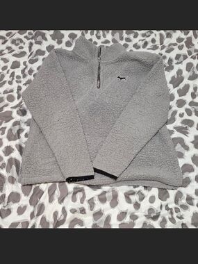 PINK Victoria's Secret Light Gray Sherpa Zip Pullover